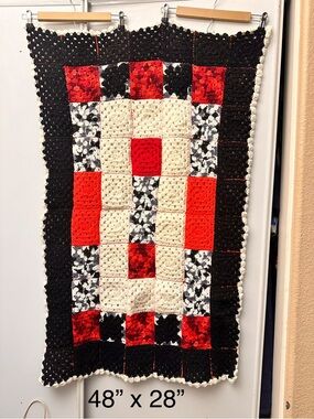 Vintage Handmade Crocheted Granny Square Throw Lap Blanket 48”x28”